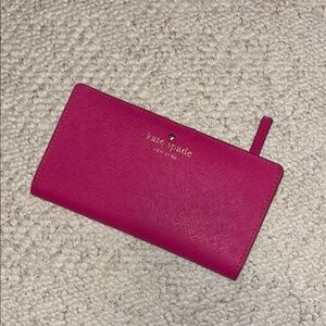 Kate Spade Fuchsia Wallet